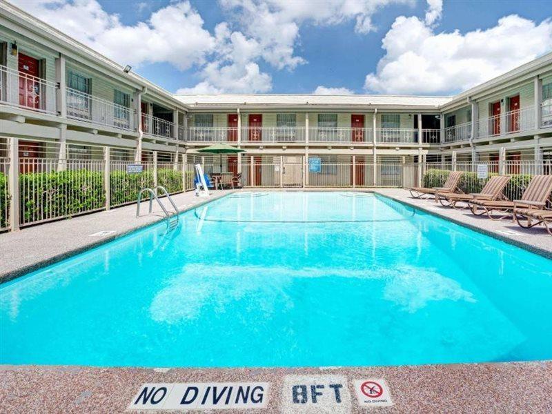 Travelodge By Wyndham North Richland Hills/Dallas/Ft Worth Esterno foto
