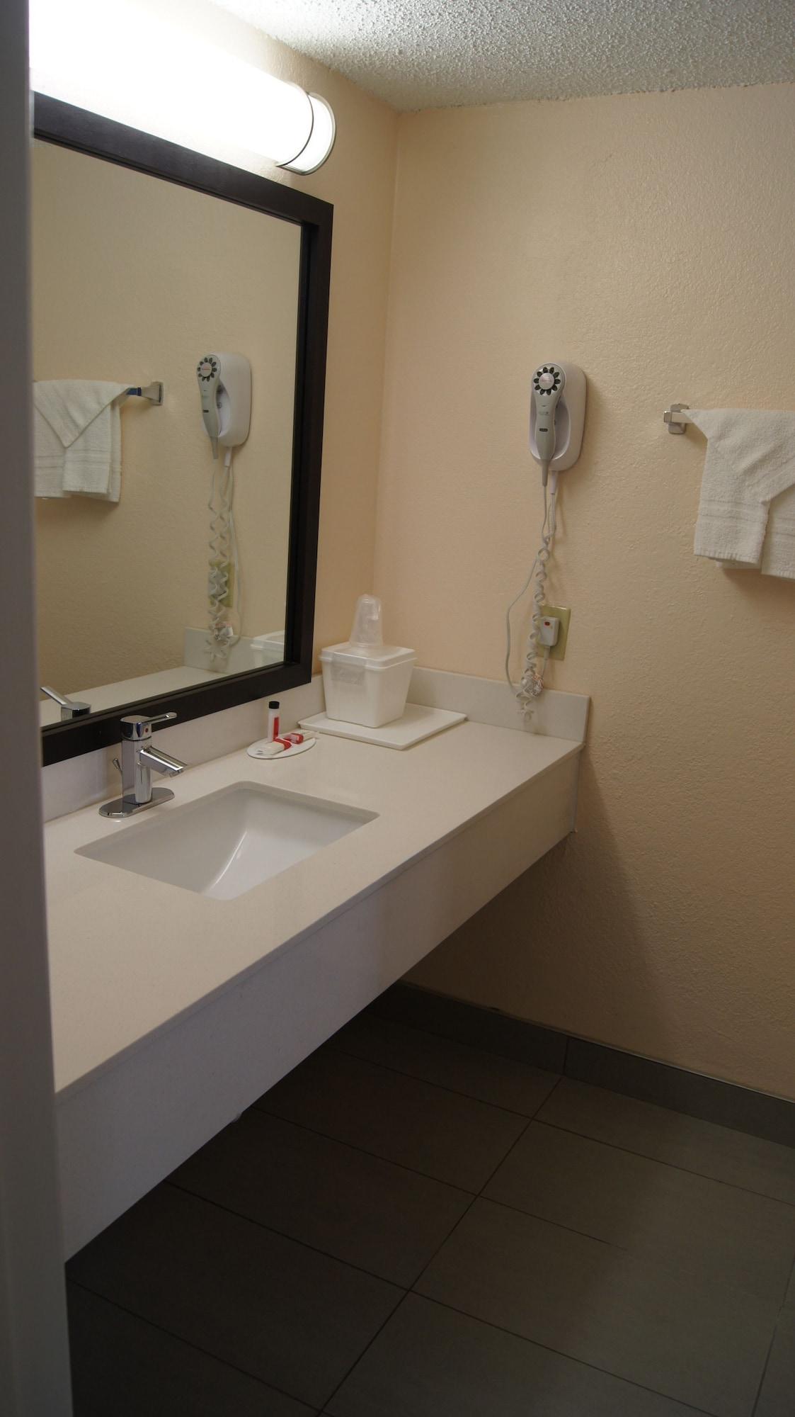 Travelodge By Wyndham North Richland Hills/Dallas/Ft Worth Esterno foto